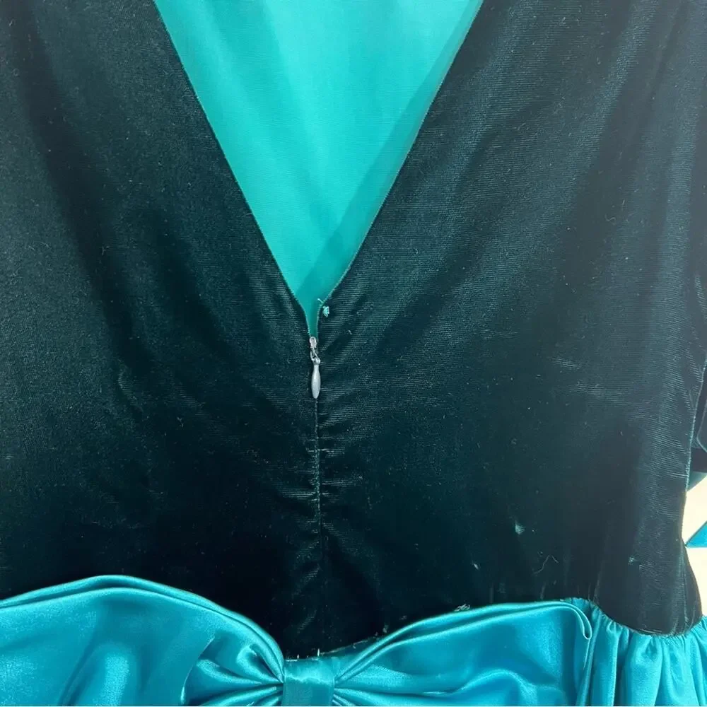 Vintage Dessy Creations Velvet Satin Bubble Skirt Gown Dress Size Medium